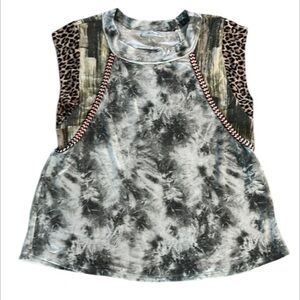 Ces Femme size medium sleeveless tee